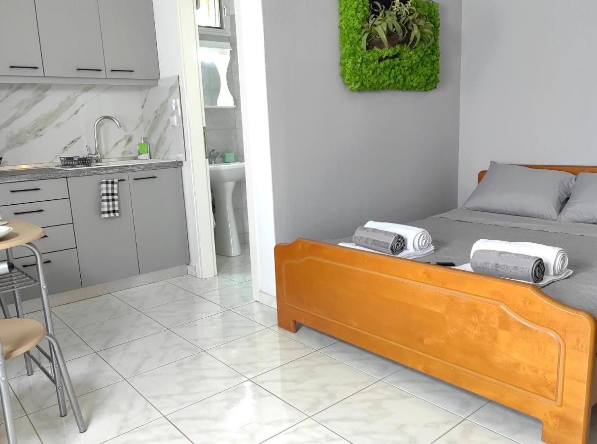 Anthos Rooms Vrasna Buitenkant foto